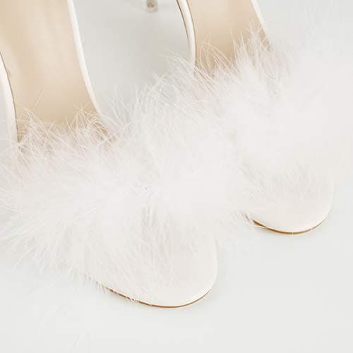 Women's Fuzzy Strappy Wrapped Feather Sandals